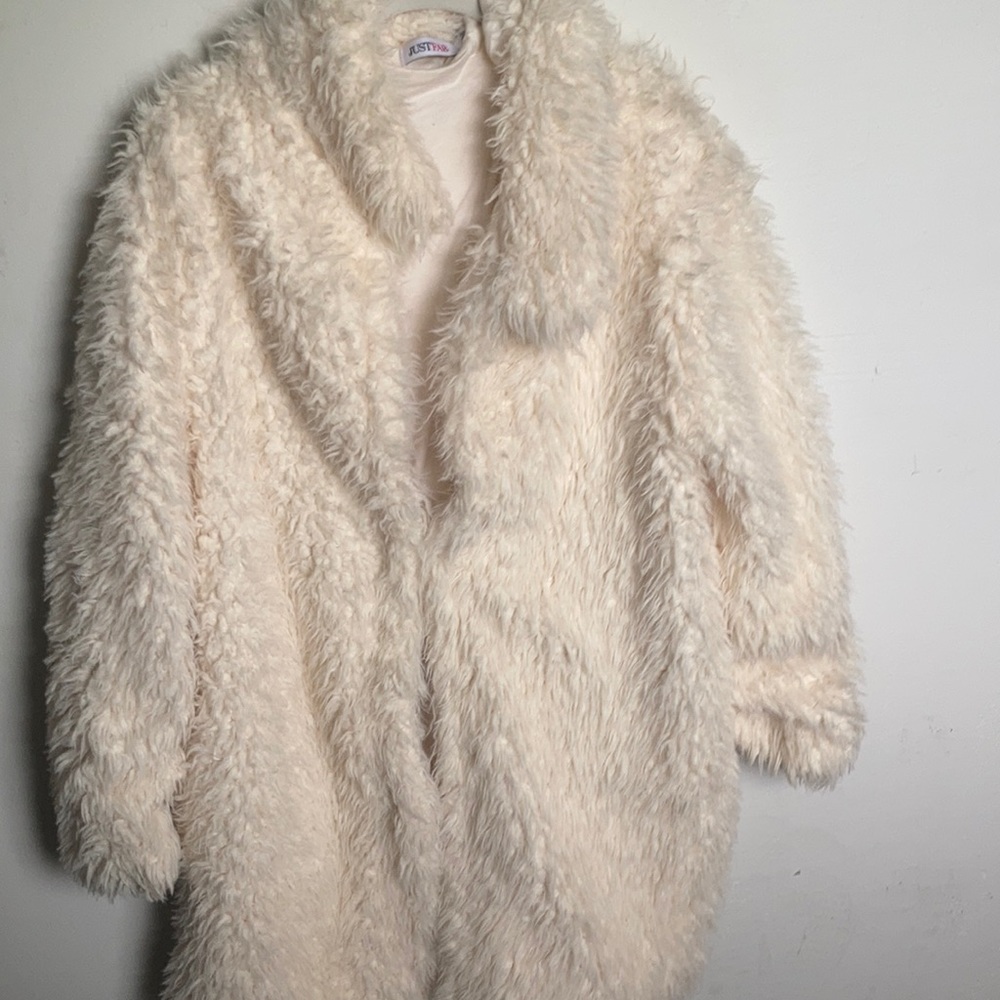 Just fabulous cream shaggy coat size XL